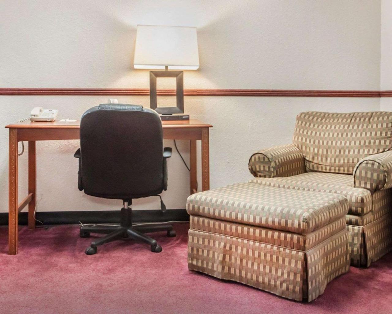 The Clarion Inn Elk City Ngoại thất bức ảnh